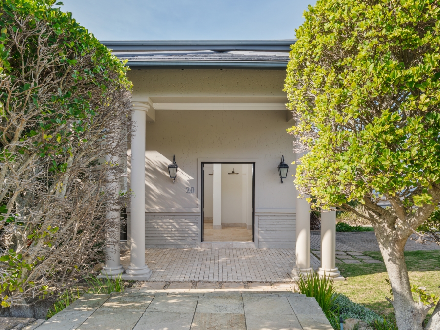5 Bedroom Property for Sale in Pezula Golf Estate Western Cape